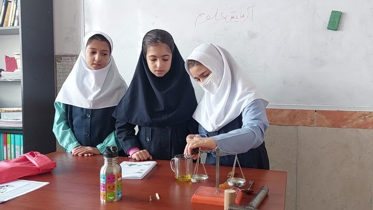 انجام ازمایشات علوم پایه ششم